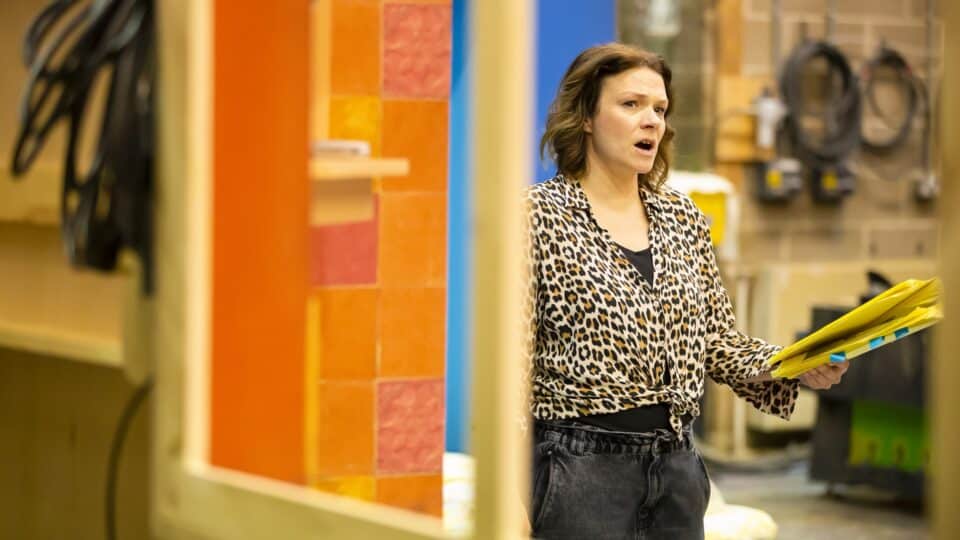 Laura Doddington They Dont Pay.. Photo by Pamela Raith